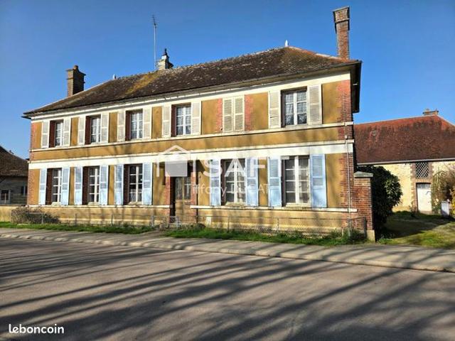 Maison 6 pièces 141 m²
