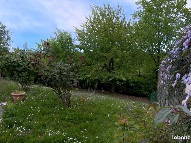 Maison 6 pièces 141 m²
