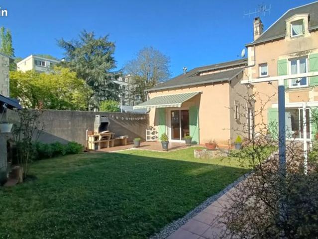 Maison 6 pièces 141 m²