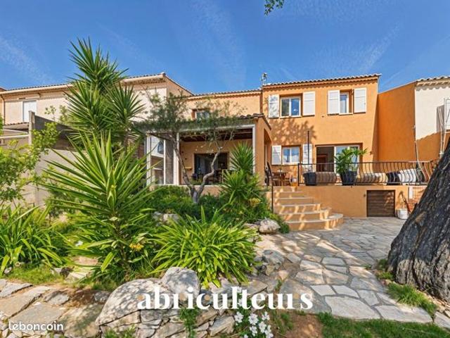 Maison 6 pièces 141 m²