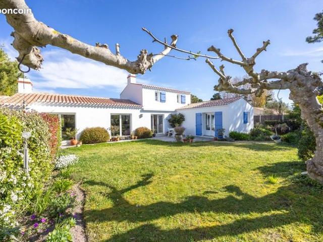 Maison 6 pièces 141 m²