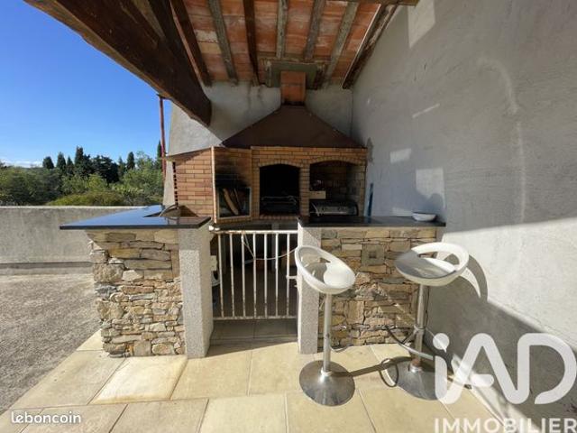 Maison 6 pièces 141 m²
