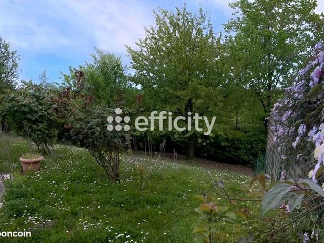 Maison 6 pièces 141 m²