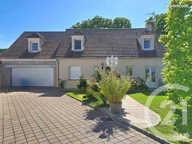 Maison 6 pièces 141 m²