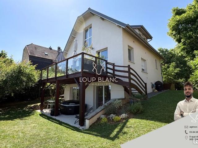 Maison 6 pièces 141 m²
