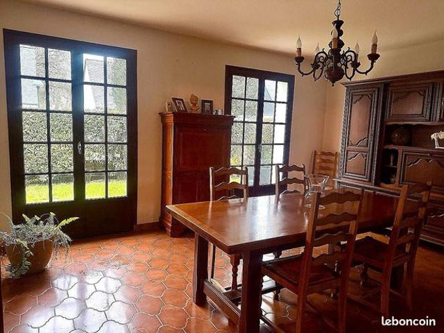 Maison 6 pièces 141 m²