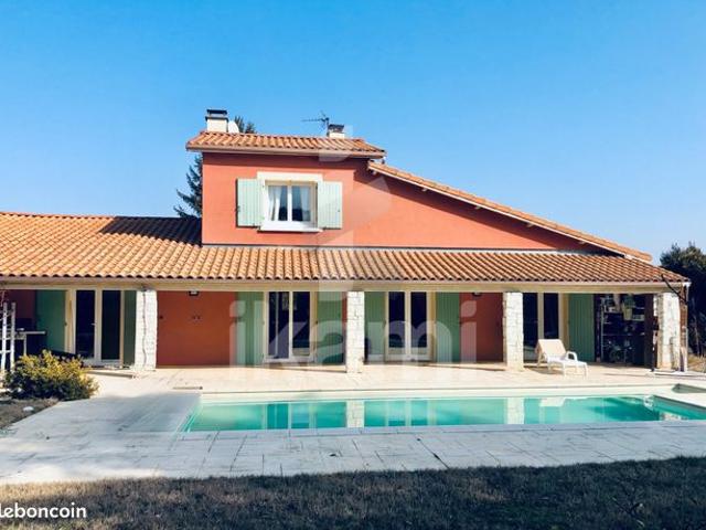 Maison 6 pièces 141 m²