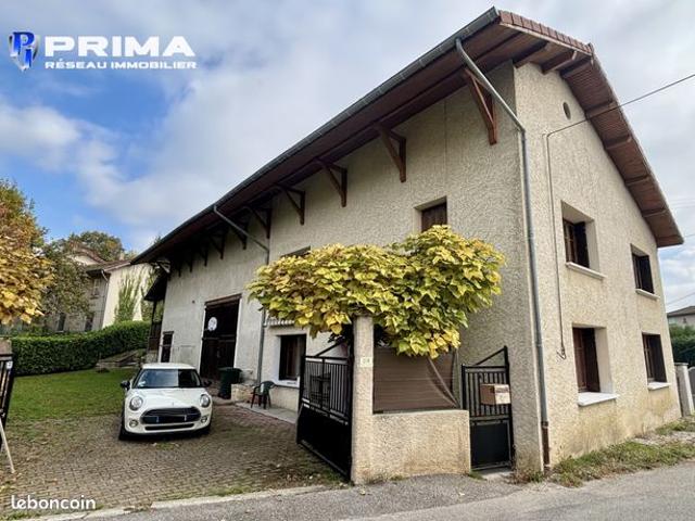 Maison 6 pièces 142 m²