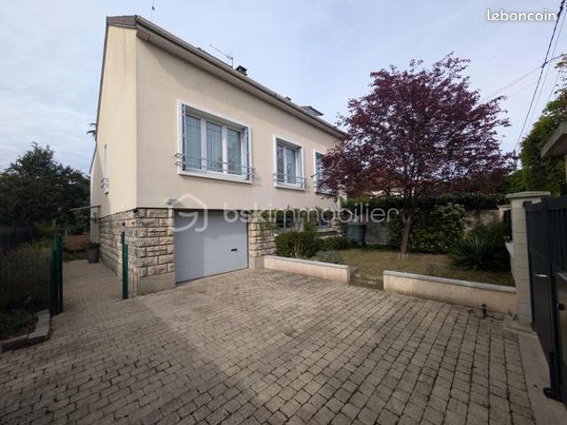 Maison 6 pièces 142 m²