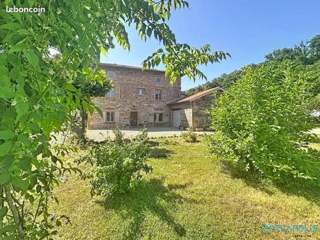 Maison 6 pièces 142 m²