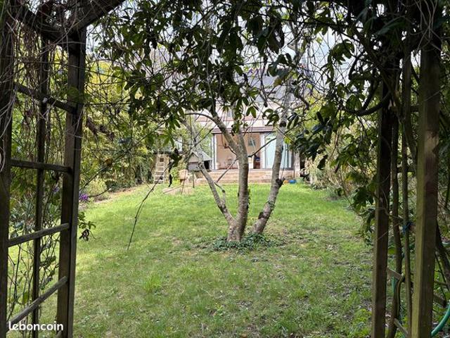 Maison 6 pièces 142 m²