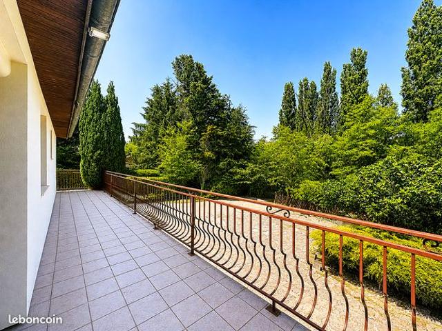Maison 6 pièces 142 m²
