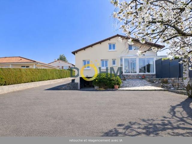 Maison 6 pièces 142 m²