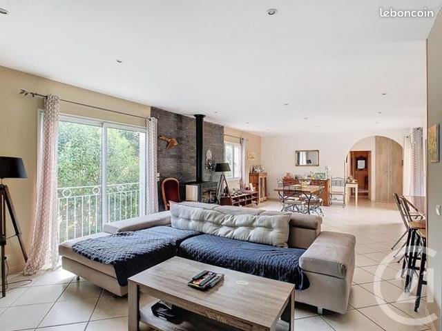 Maison 6 pièces 142 m²