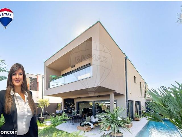 Maison 6 pièces 142 m²