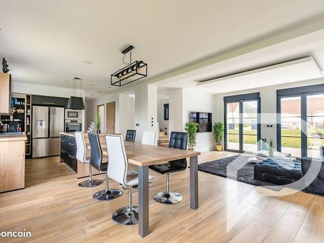 Maison 6 pièces 142 m²