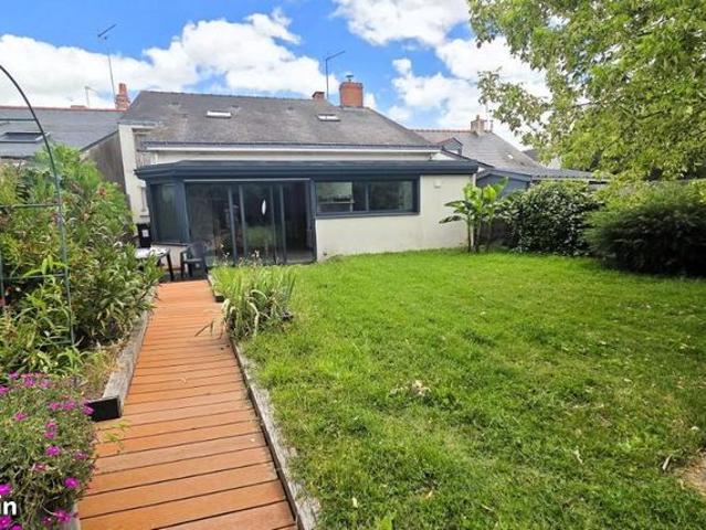 Maison 6 pièces 142 m²