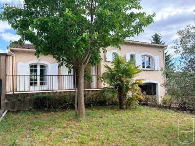 Maison 6 pièces 142 m²