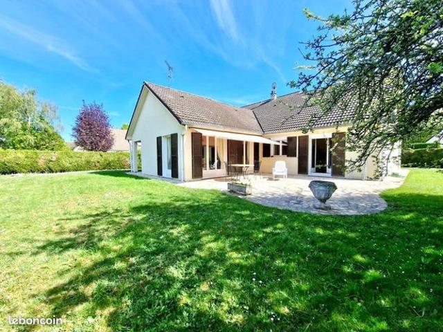 Maison 6 pièces 142 m²