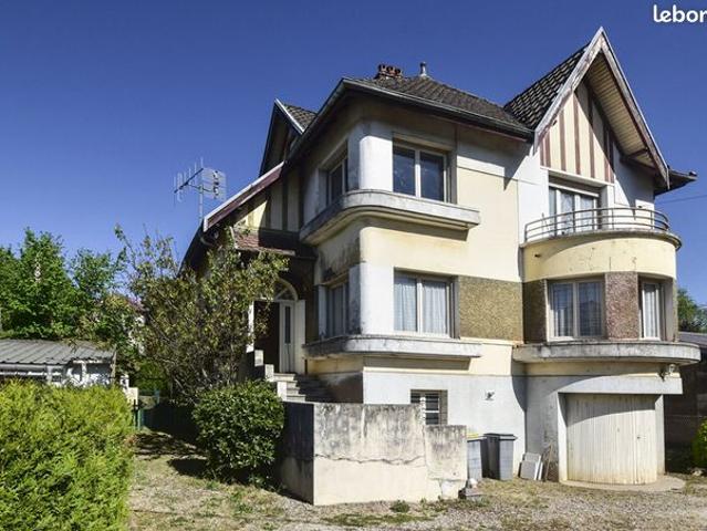 Maison 6 pièces 142 m²
