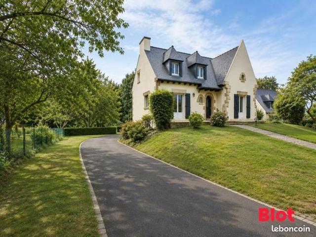 Maison 6 pièces 142 m²