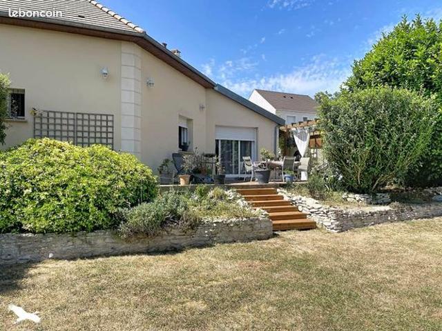 Maison 6 pièces 142 m²
