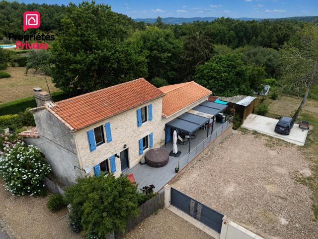 Maison 6 pièces 142 m²