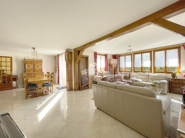 Maison 6 pièces 142 m²