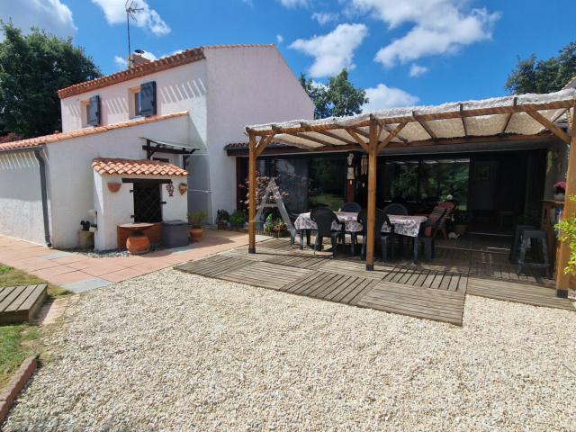 Maison 6 pièces 146 m²