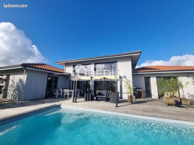 Maison 6 pièces 142 m²