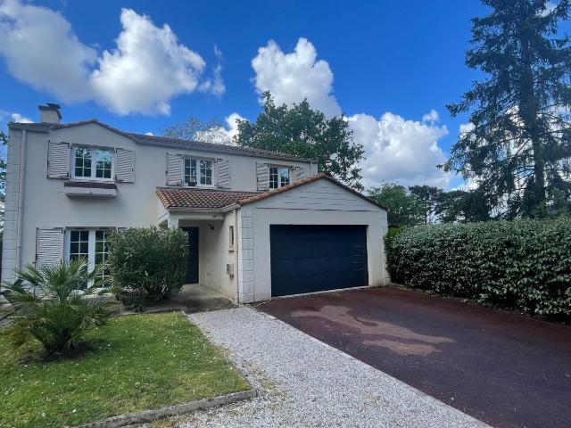 Maison 6 pièces 142 m²