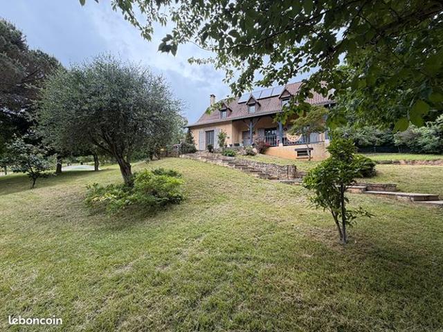 Maison 6 pièces 142 m²
