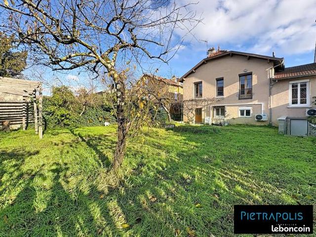 Maison 6 pièces 142 m²