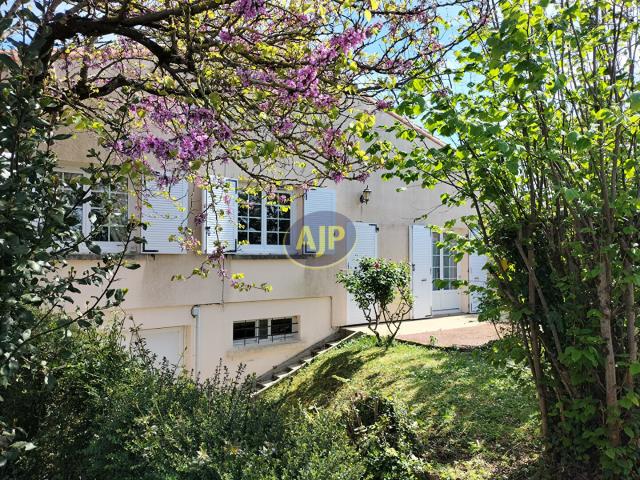 Maison 6 pièces 142 m²