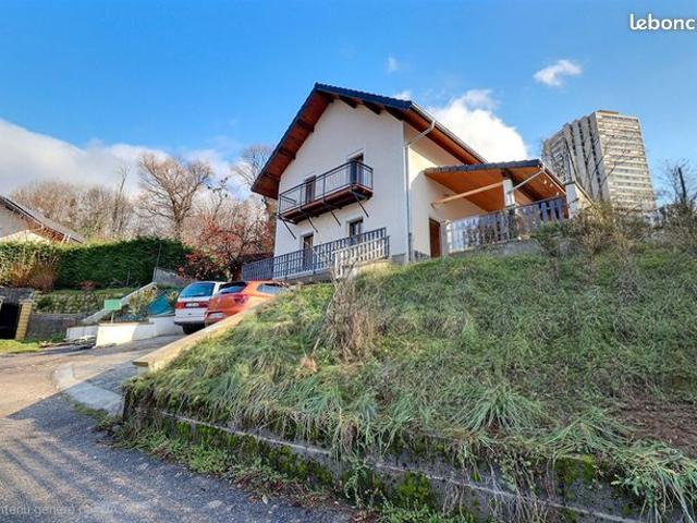 Maison 6 pièces 142 m²