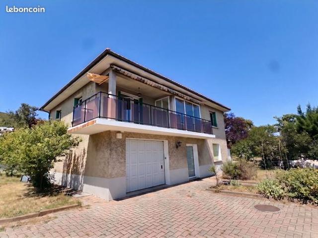 Maison 6 pièces 142 m²