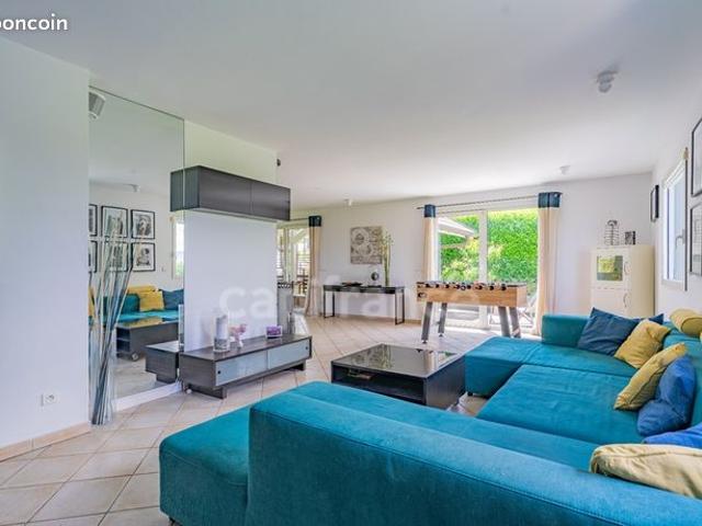 Maison 6 pièces 168 m²