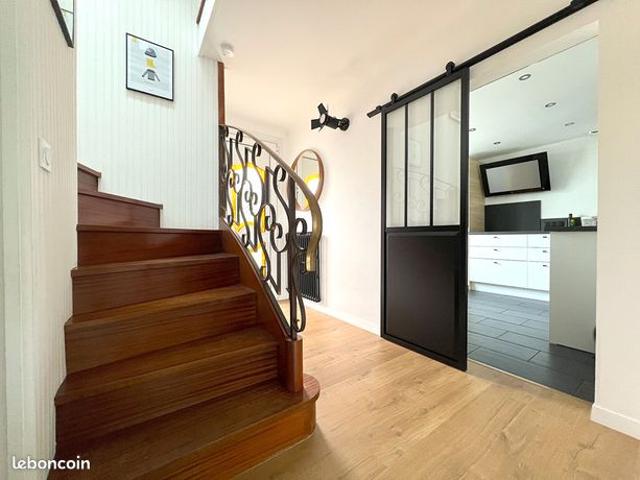 Maison 6 pièces 142 m²