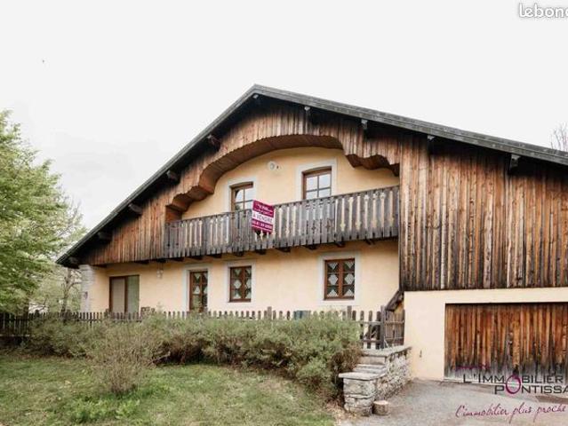 Maison 6 pièces 142 m²