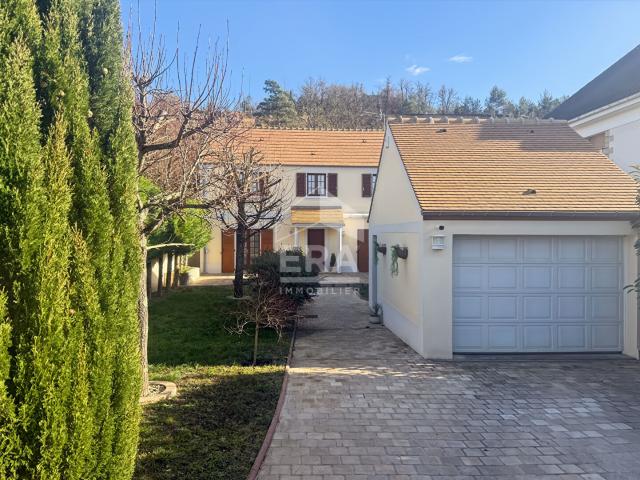 Maison 6 pièces 142 m²