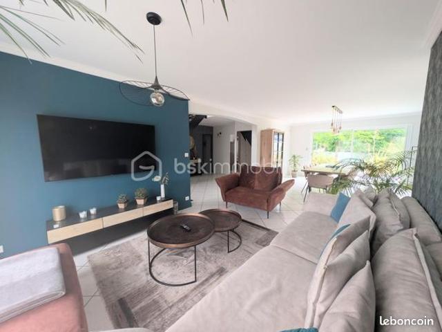 Maison 6 pièces 142 m²