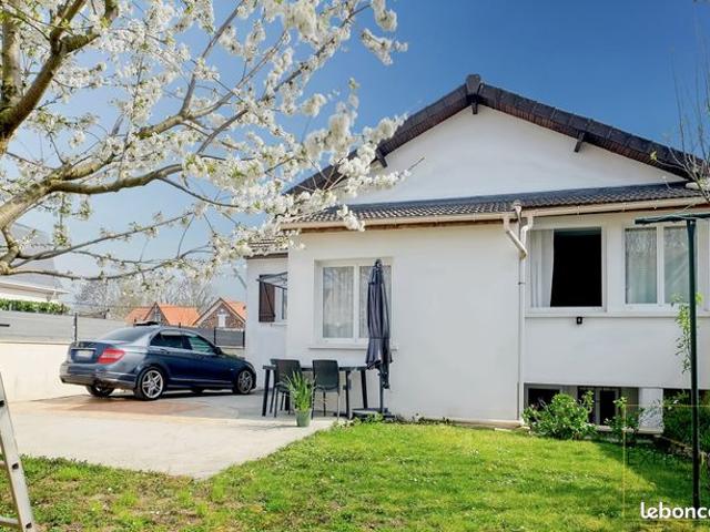 Maison 6 pièces 142 m²
