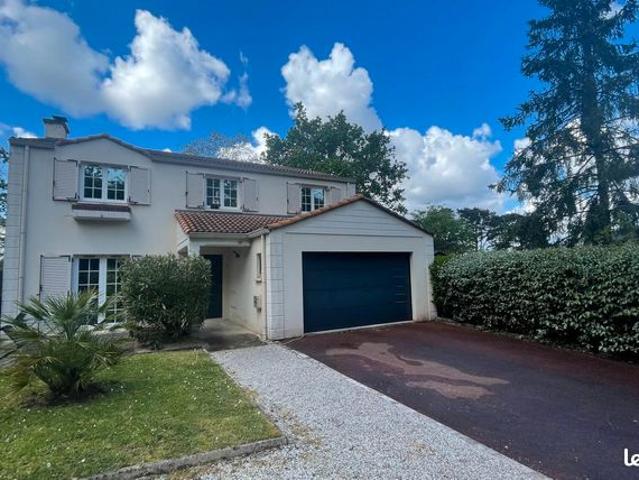 Maison 6 pièces 142 m²