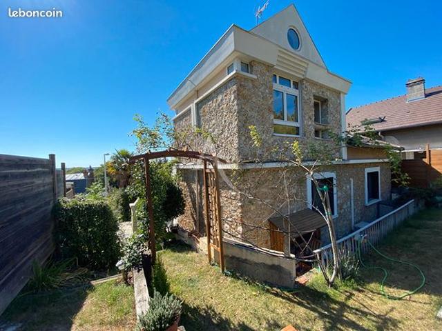 Maison 6 pièces 142 m²