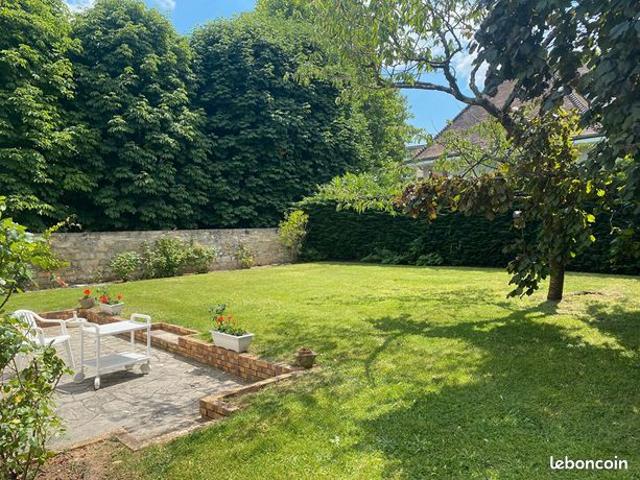 Maison 6 pièces 143 m²