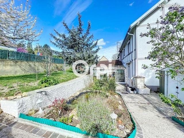 Maison 6 pièces 143 m²