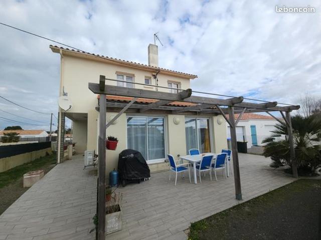 Maison 6 pièces 143 m²