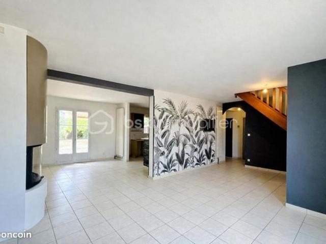 Maison 6 pièces 143 m²