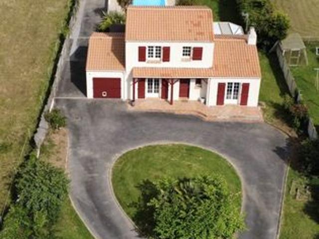 Maison 6 pièces 143 m²