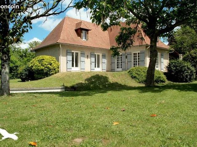 Maison 6 pièces 143 m²
